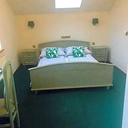 Lakowa 3*