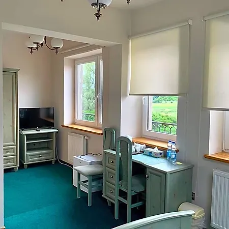 Bed & Breakfast Lakowa 3*