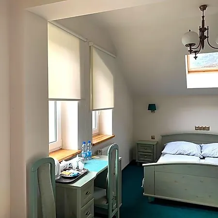 Lakowa Bed & Breakfast