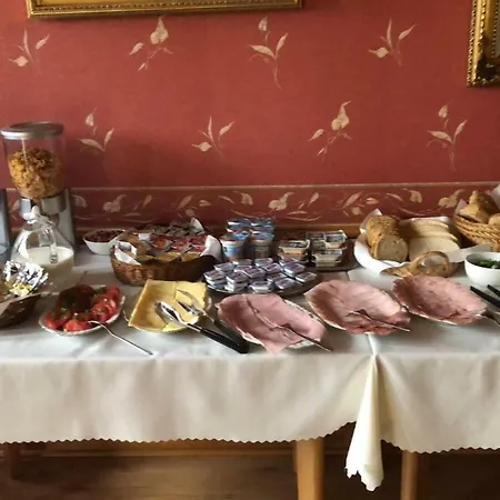 Lakowa Oda ve Kahvaltı