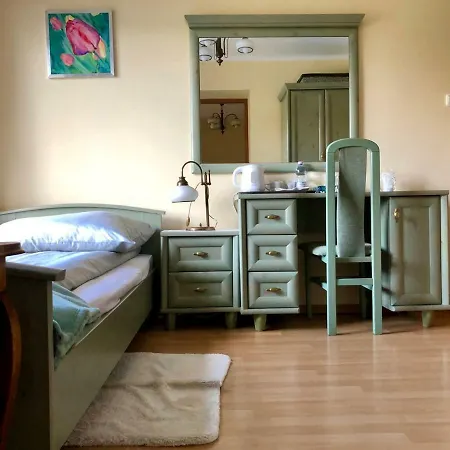 Lakowa Oda ve Kahvaltı Gostynin