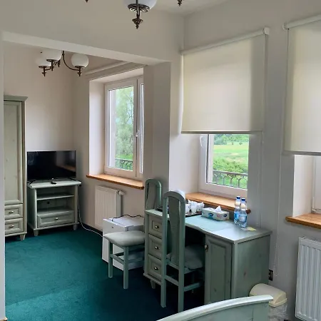 Lakowa Bed & Breakfast 3*